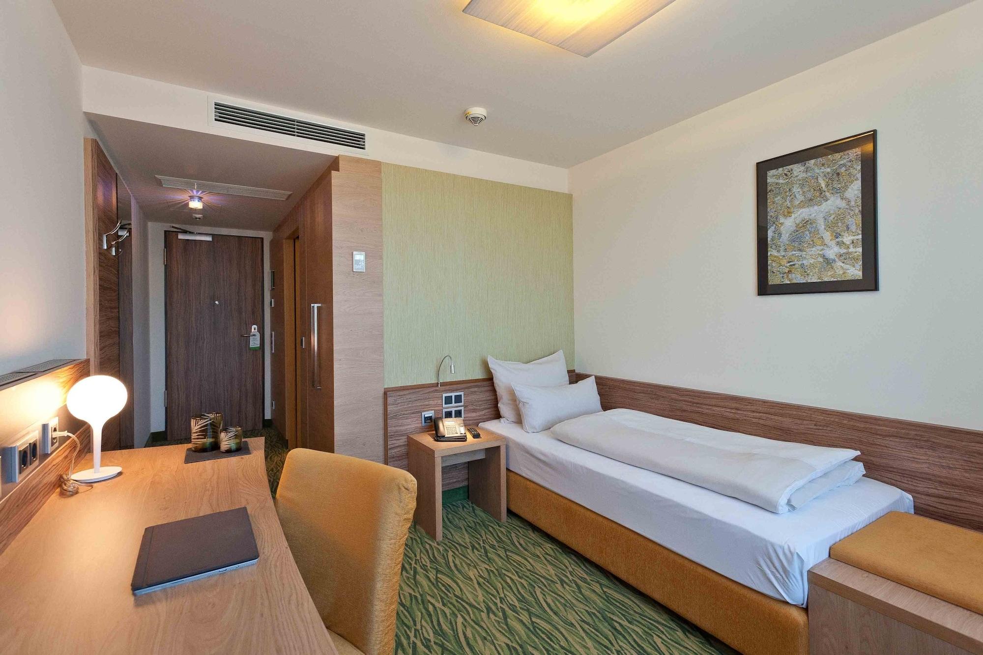 Hotel Bildungsblick Kirchseeon Εξωτερικό φωτογραφία