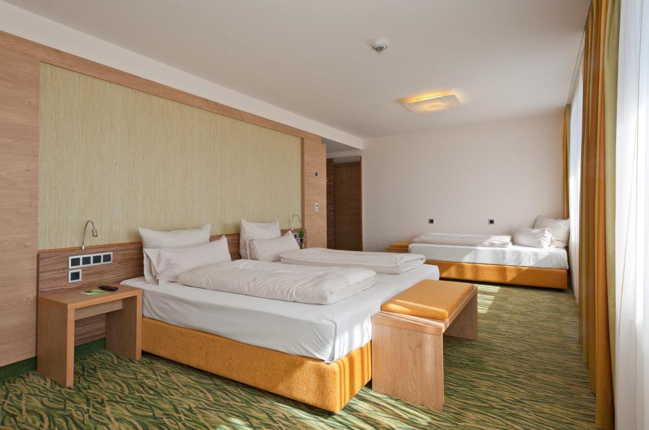 Hotel Bildungsblick Kirchseeon Εξωτερικό φωτογραφία